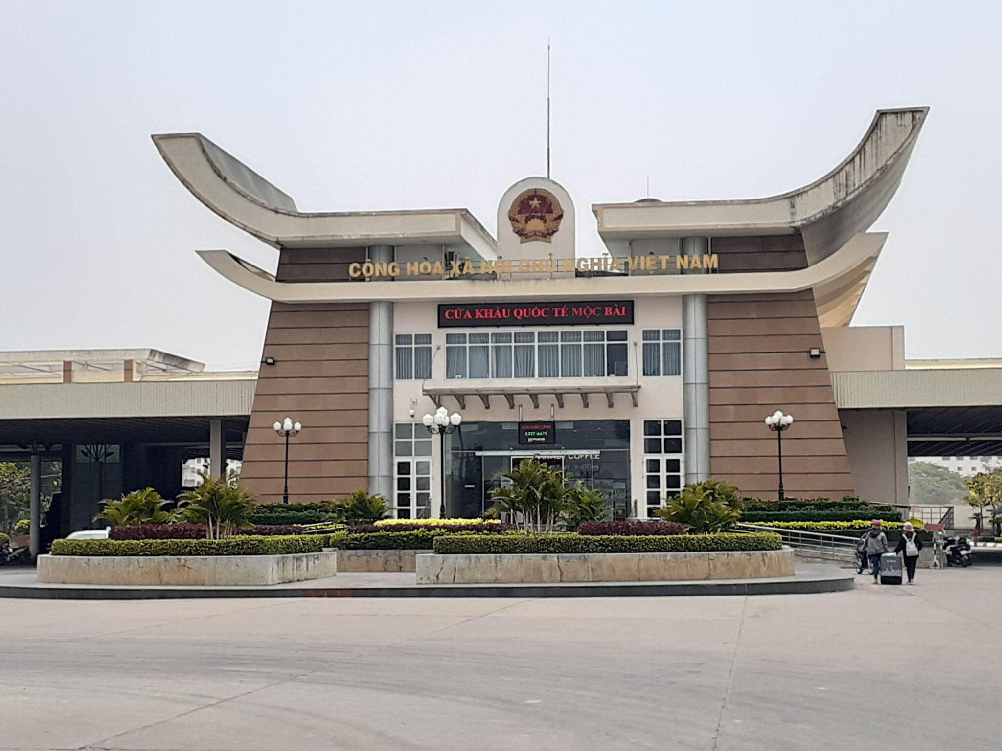 Moc Bai Bavet Crossing Border - Cross into Vietnam’s vibrant beauty with seamless exit strategies